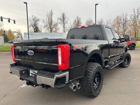 Used 2024 Ford F250 XLT w/ FX4 Off-Road Package image 8