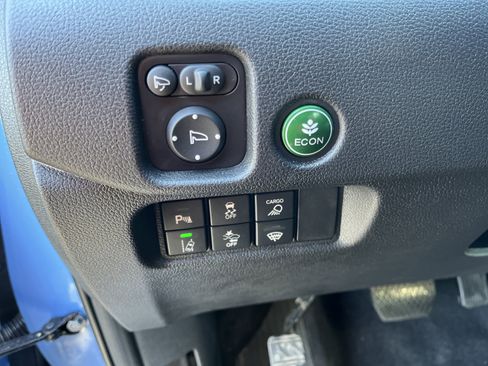 Used 2025 Honda Ridgeline TrailSport image 15