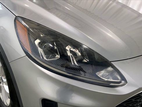 Used 2022 Ford Escape SE AWD/4WD image 12