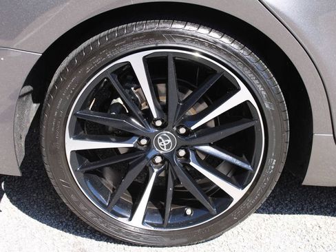 Used 2018 Toyota Camry XSE w/ Audio Package FWD image 31