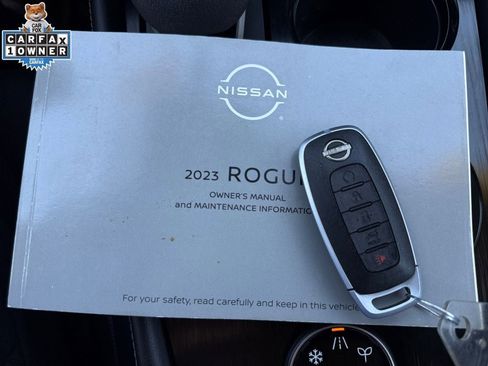 Certified 2023 Nissan Rogue Platinum w/ Platinum Premium Package AWD/4WD image 11
