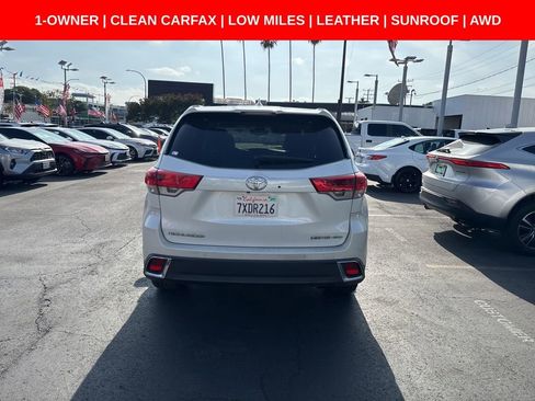 Used 2017 Toyota Highlander Limited w/ Carpet Mat Package AWD/4WD image 7