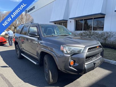 Used 2020 Toyota 4Runner Venture w/ Moonroof Package