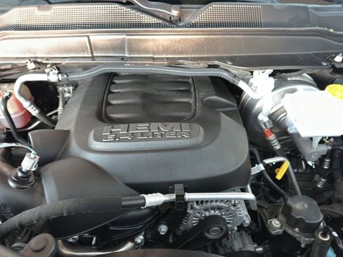 Used 2024 RAM 2500 Big Horn w/ Bed Utility Group image 20