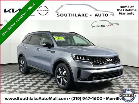 Certified 2022 Kia Sorento S w/ Panoramic Sunroof Package image 1