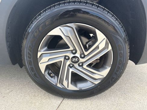 Used 2023 Hyundai Santa Fe SEL image 9