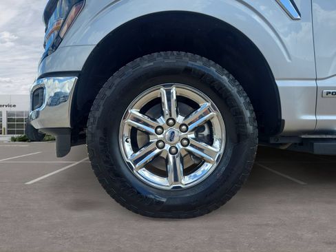Used 2025 Ford F150 XLT w/ Equipment Group 301A Standard AWD/4WD image 11