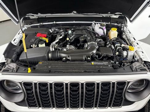 New 2026 Jeep Gladiator Sport AWD/4WD image 36