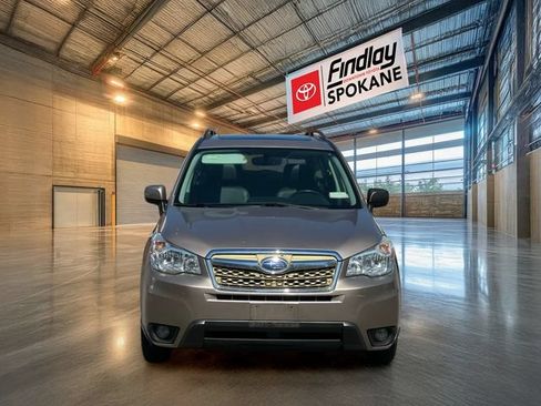 Used 2014 Subaru Forester 2.5i Limited w/ Popular Package #2 AWD/4WD image 2