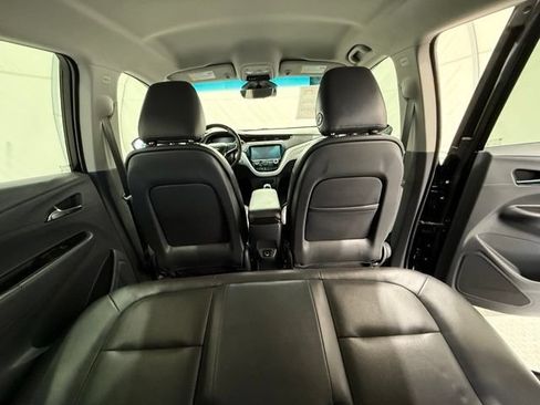 Used 2020 Chevrolet Bolt Premier w/ Infotainment Package FWD image 26