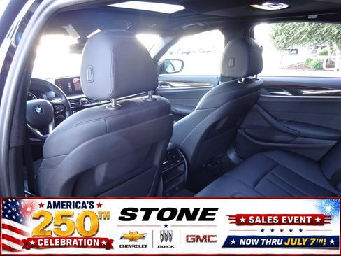 Used 2019 BMW 530i RWD image 19