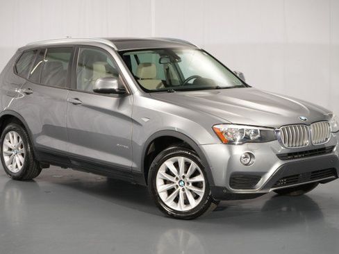 Used 2017 BMW X3 xDrive28i AWD/4WD image 10