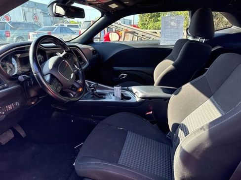 Used 2022 Dodge Challenger GT w/ Blacktop Package RWD image 5