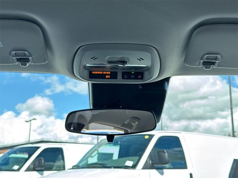 Used 2026 Chevrolet Trax LT w/ Driver Confidence Package image 25