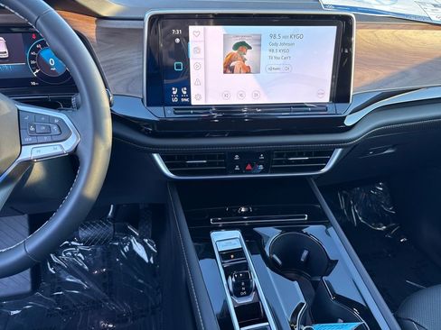 New 2026 Volkswagen Atlas SE image 17