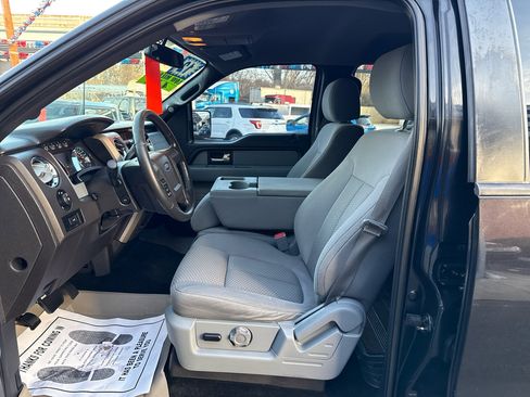 Used 2012 Ford F150 XLT w/ XLT Chrome Pkg image 9
