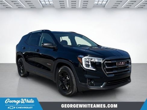 Used 2023 GMC Terrain AT4 image 1