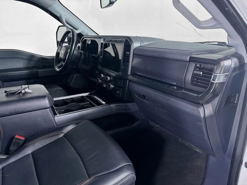 Used 2024 Ford F250 Lariat w/ Lariat Ultimate Package image 30