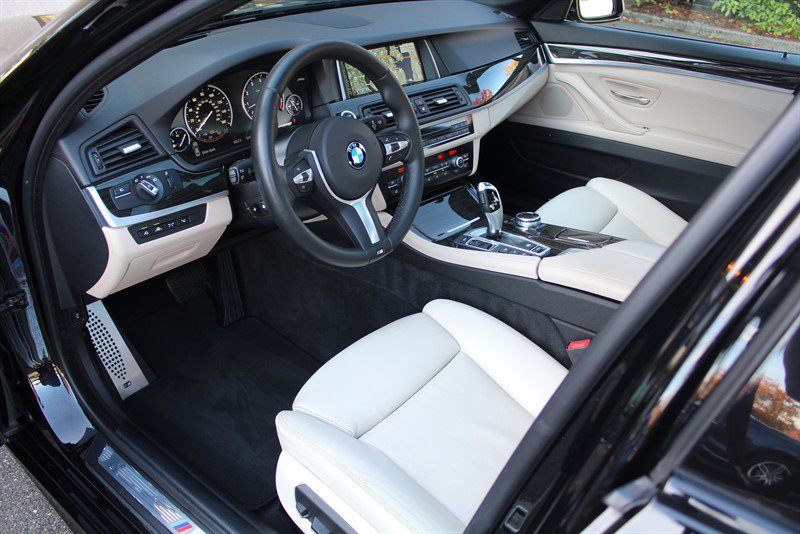 Used 2014 BMW 535i xDrive Sedan AWD/4WD image 21