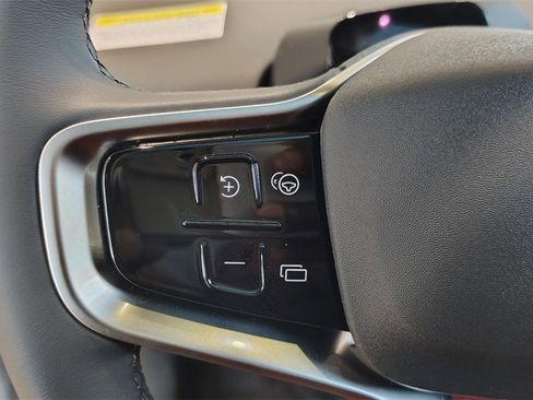 New 2026 Volvo EX30 Cross Country Ultra image 10