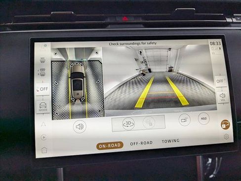 New 2026 Land Rover Range Rover Long Wheelbase SE AWD/4WD image 18