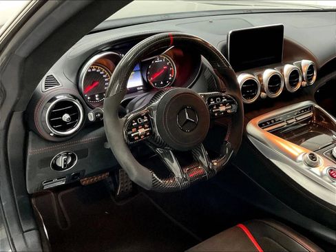 Used 2018 Mercedes-Benz AMG GT S w/ Exclusive Interior Package image 10