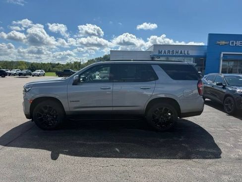 Used 2023 Chevrolet Tahoe RST w/ Luxury Package AWD/4WD image 4