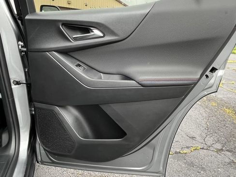 New 2026 Chevrolet Equinox RS w/ Convenience Package III FWD image 16