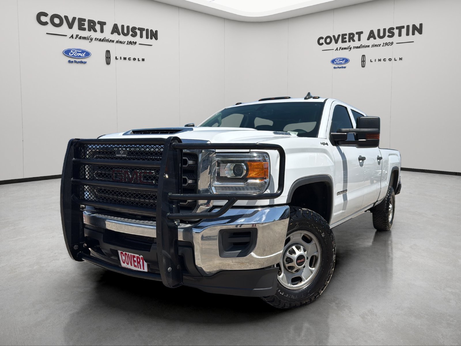 Used 2019 GMC Sierra 2500 4x4 Crew Cab w/ Sierra Convenience Package image 1