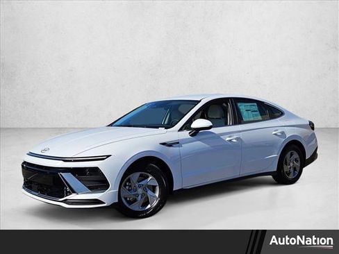 New 2026 Hyundai Sonata SE image 1