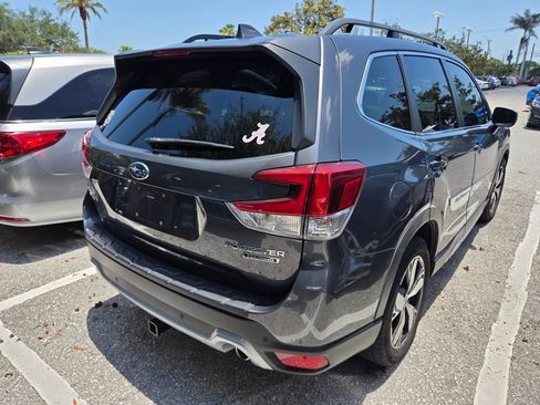 Used 2021 Subaru Forester Touring AWD/4WD image 2