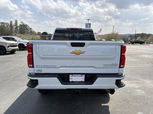 New 2026 Chevrolet Silverado 2500 High Country w/ High Country Premium Package image 6