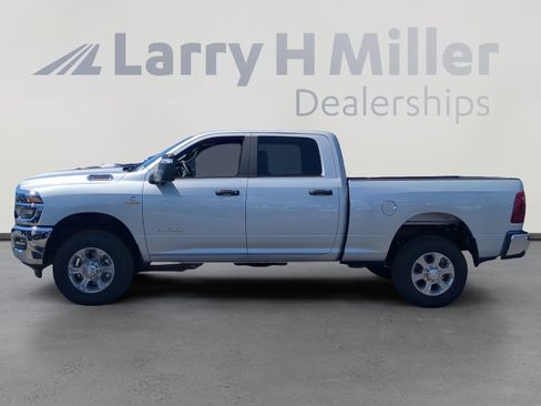 New 2025 RAM 2500 Big Horn image 2
