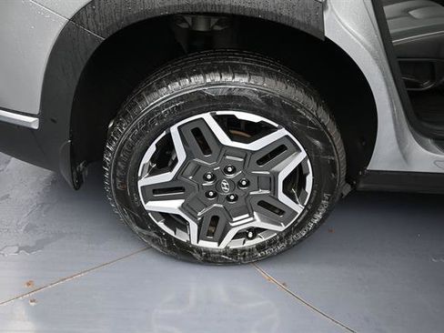 Used 2023 Hyundai Santa Fe Limited AWD/4WD image 24