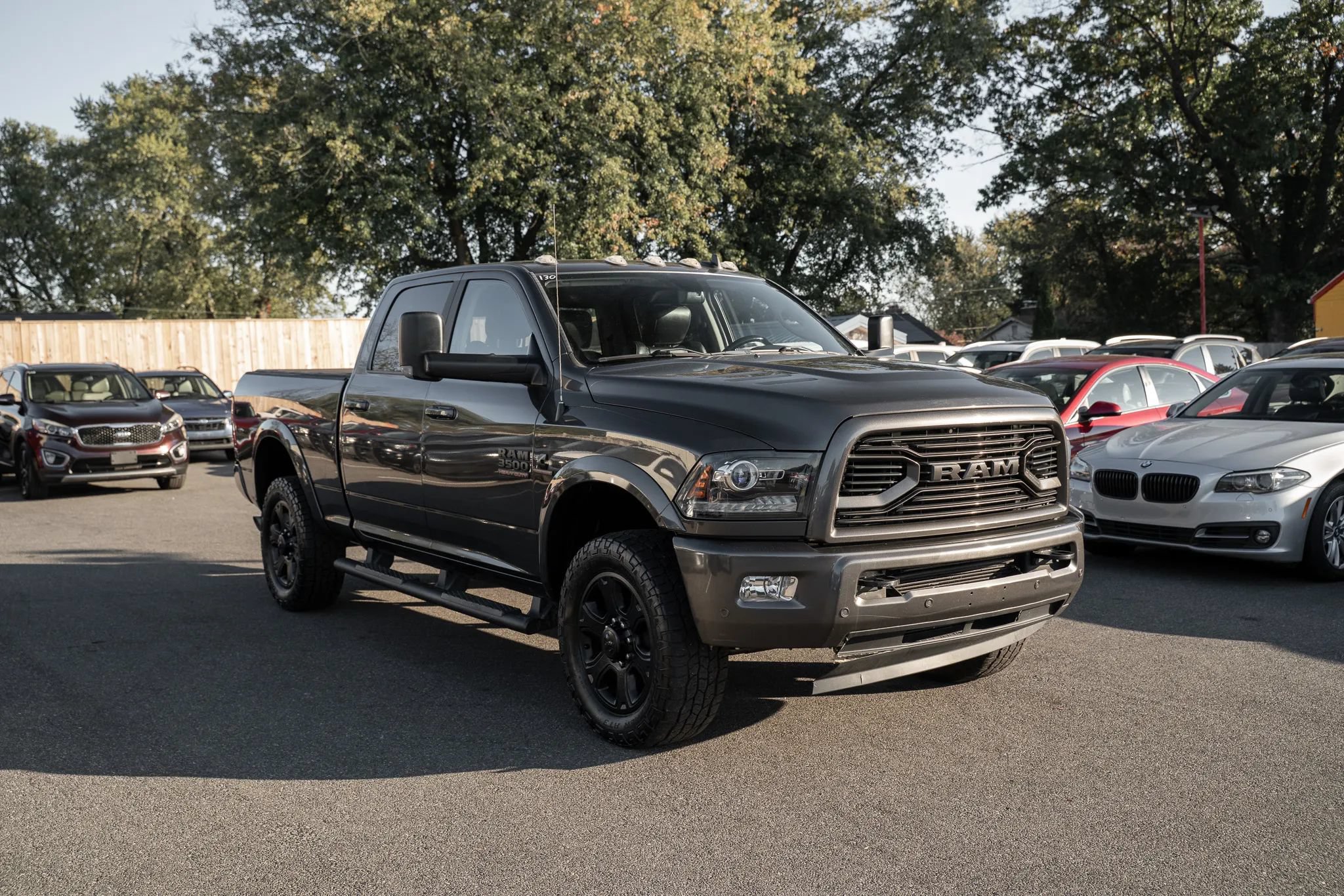 Used 2018 RAM 3500 Laramie w/ Sport Appearance Group AWD/4WD image 4