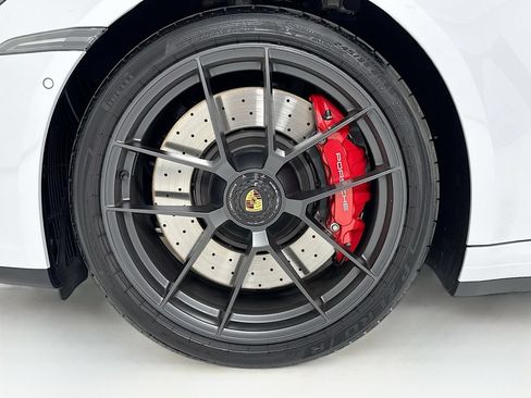 Certified 2025 Porsche 911 Targa 4 GTS AWD/4WD image 11