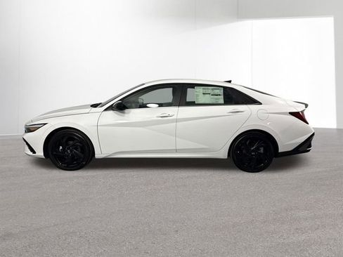 New 2026 Hyundai Elantra SEL Sport image 6