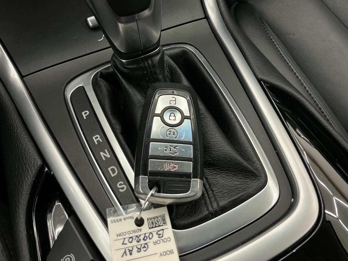 Used 2018 Ford Edge Titanium w/ Technology Package FWD image 42