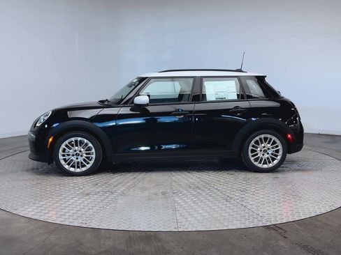 New 2026 MINI Cooper 4-Door Hardtop image 5