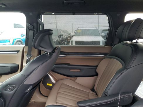 New 2026 Kia EV9 GT-Line image 10