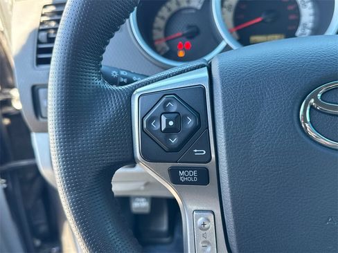 Used 2015 Toyota Tacoma PreRunner image 25
