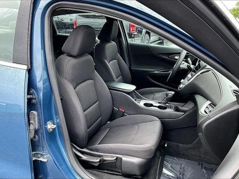 Used 2024 Chevrolet Malibu LS FWD image 30