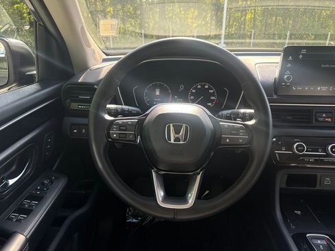 Certified 2025 Honda Pilot EX-L image 16