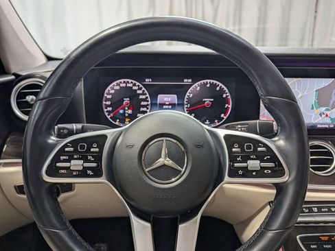 Used 2020 Mercedes-Benz E 450 4MATIC Sedan w/ Premium Package image 23