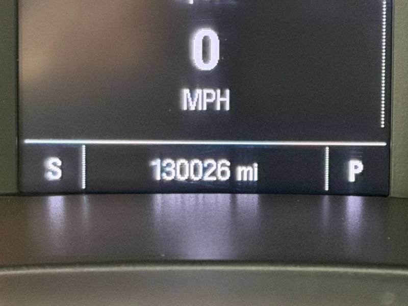 Used 2015 Chevrolet Colorado LT w/ Luxury Package RWD image 89