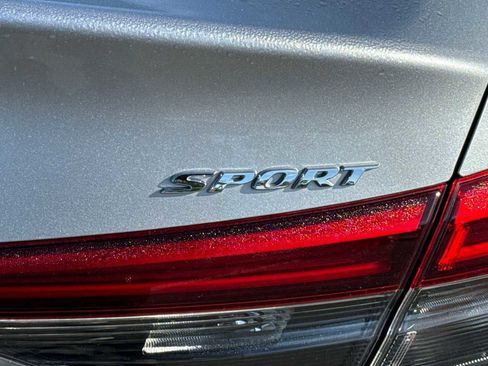 Certified 2024 Honda Civic Sport image 25