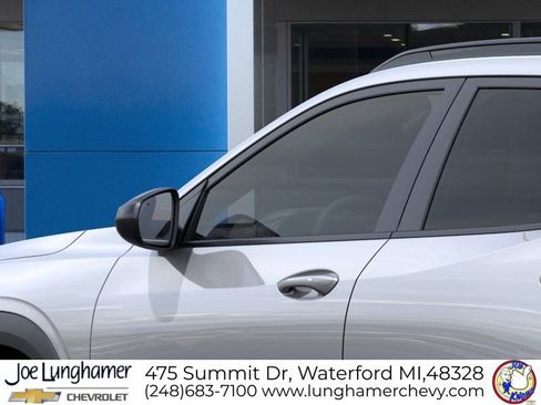 New 2026 Chevrolet Trax RS image 12