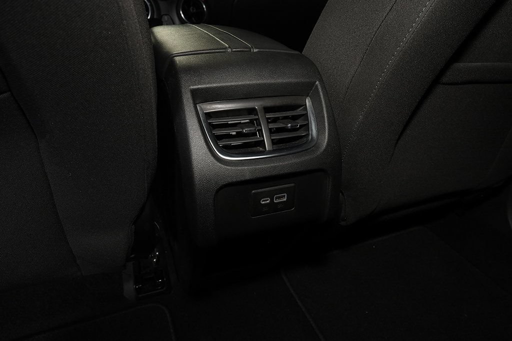 Used 2022 Chevrolet Blazer LT FWD image 15