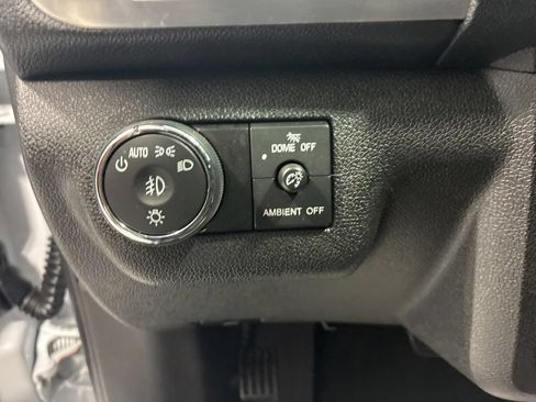 Used 2016 GMC Acadia SLT AWD/4WD image 19