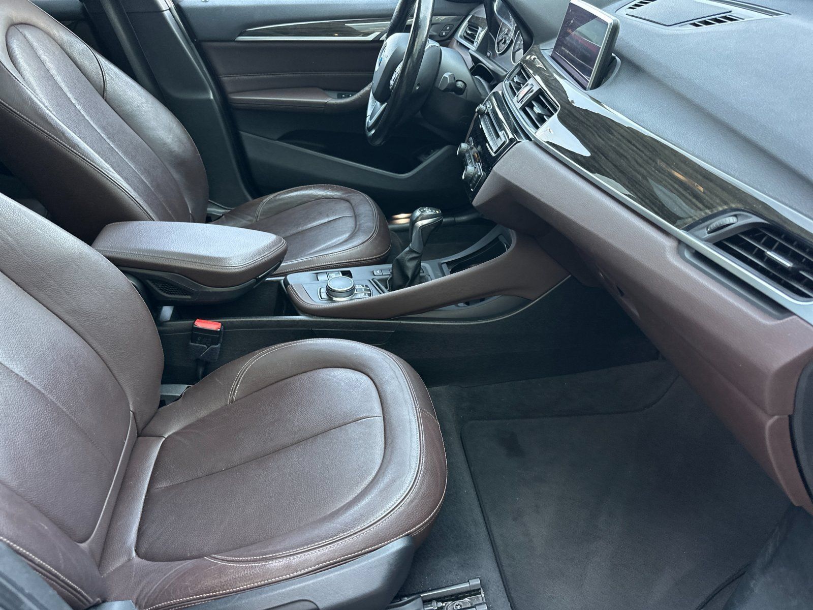 Used 2018 BMW X1 xDrive28i AWD/4WD image 15